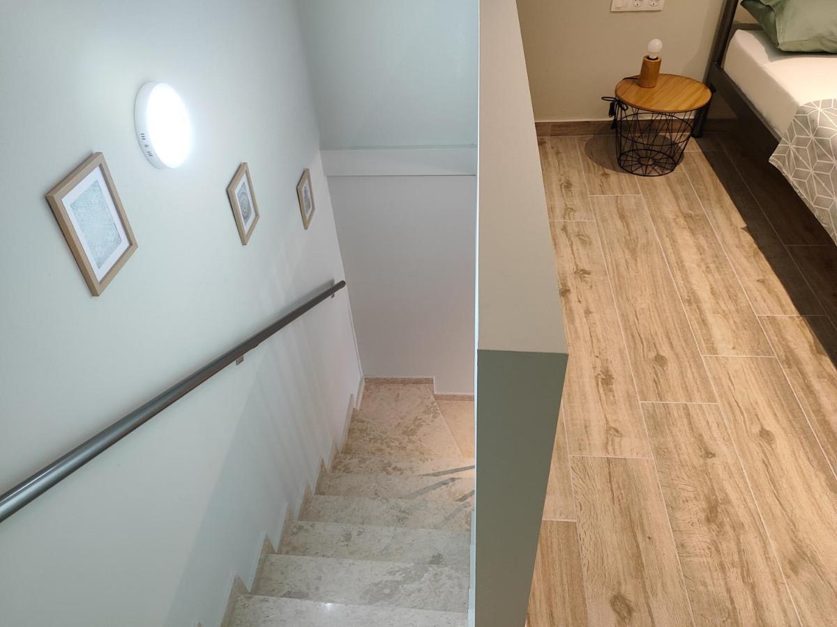 Nea Kallikrateia Kamares Suites 2 מראה חיצוני תמונה