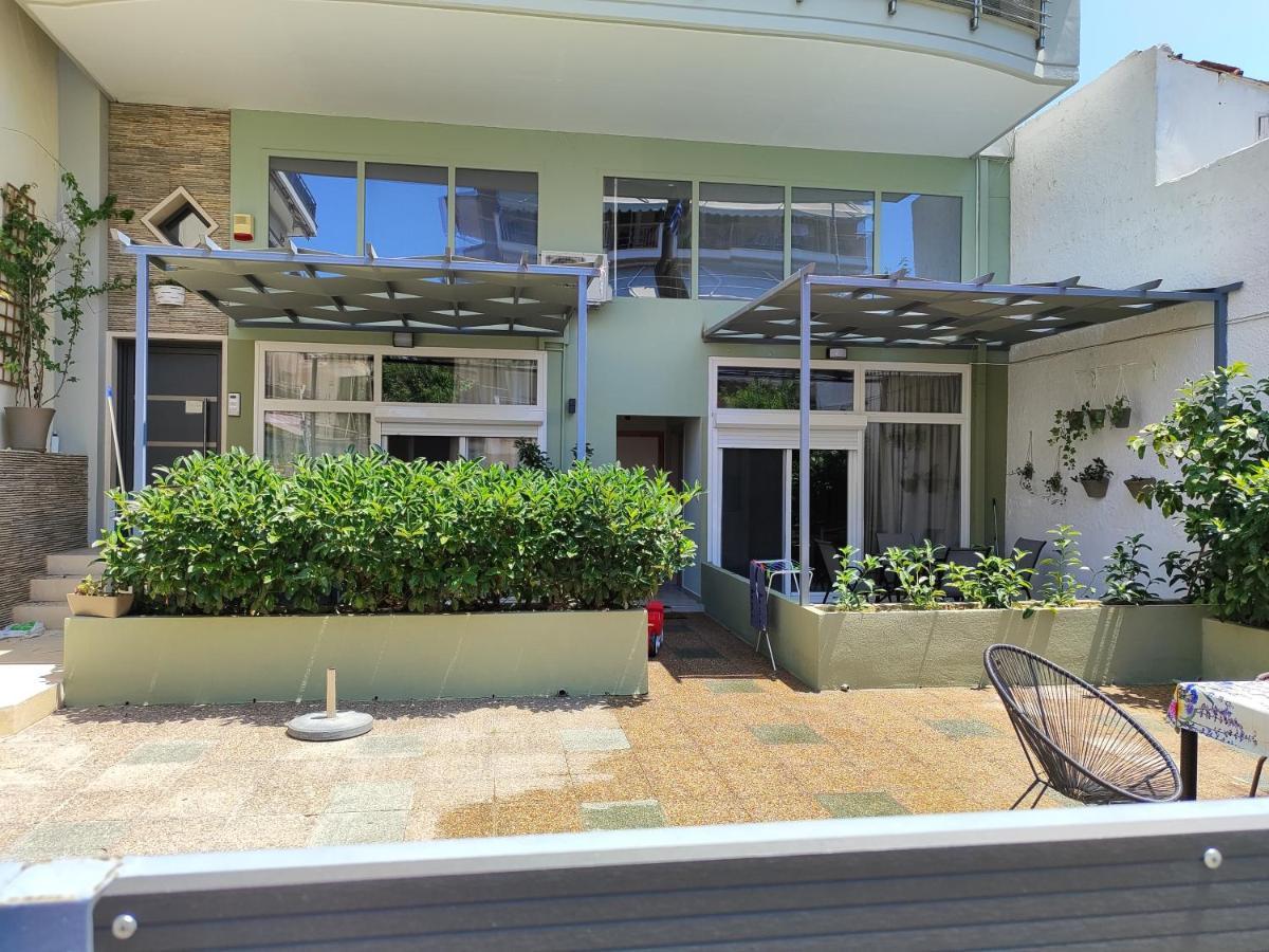 Nea Kallikrateia Kamares Suites 2 מראה חיצוני תמונה