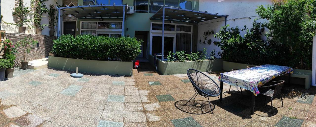 Nea Kallikrateia Kamares Suites 2 מראה חיצוני תמונה